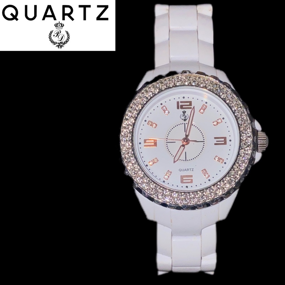 Quartz PD 👑 Japan Movt E-11 Womens Watch